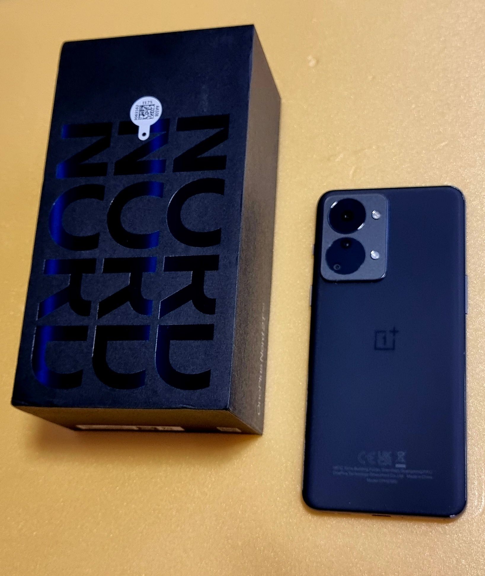 Продам смартфон OnePlus Nord 2T 5G