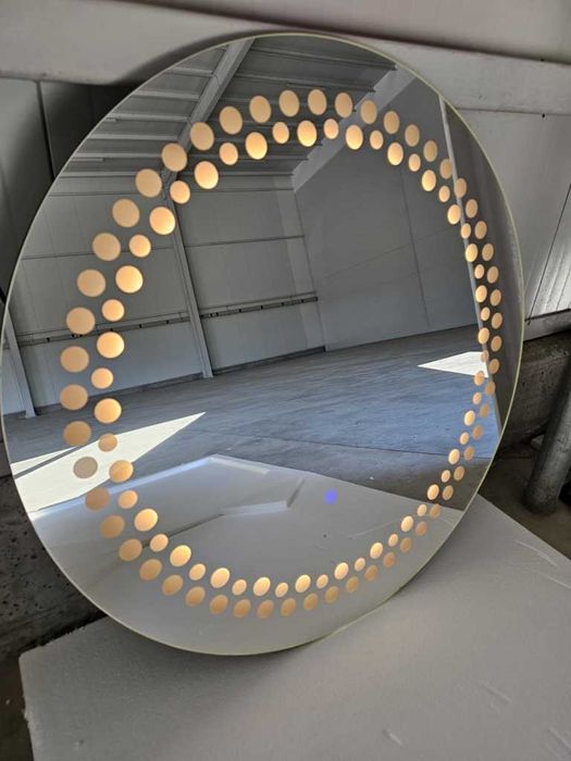 Луксозно огледало с LED осветление и сензорна технология/ГАРАНЦИЯ