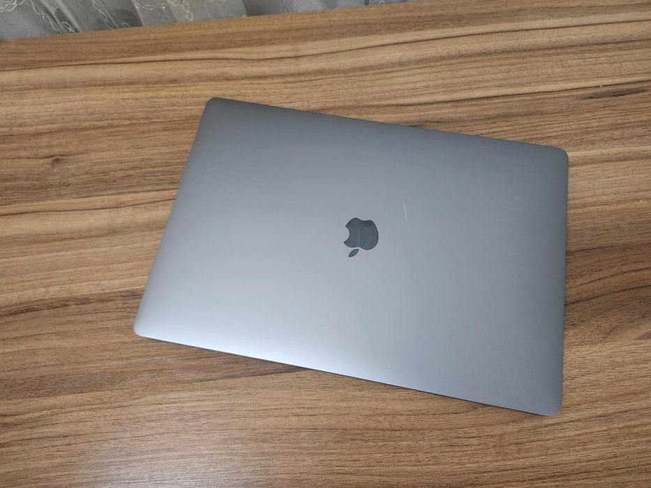 MacBook Pro 2019
