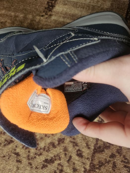 Детски зимни боти - светещи