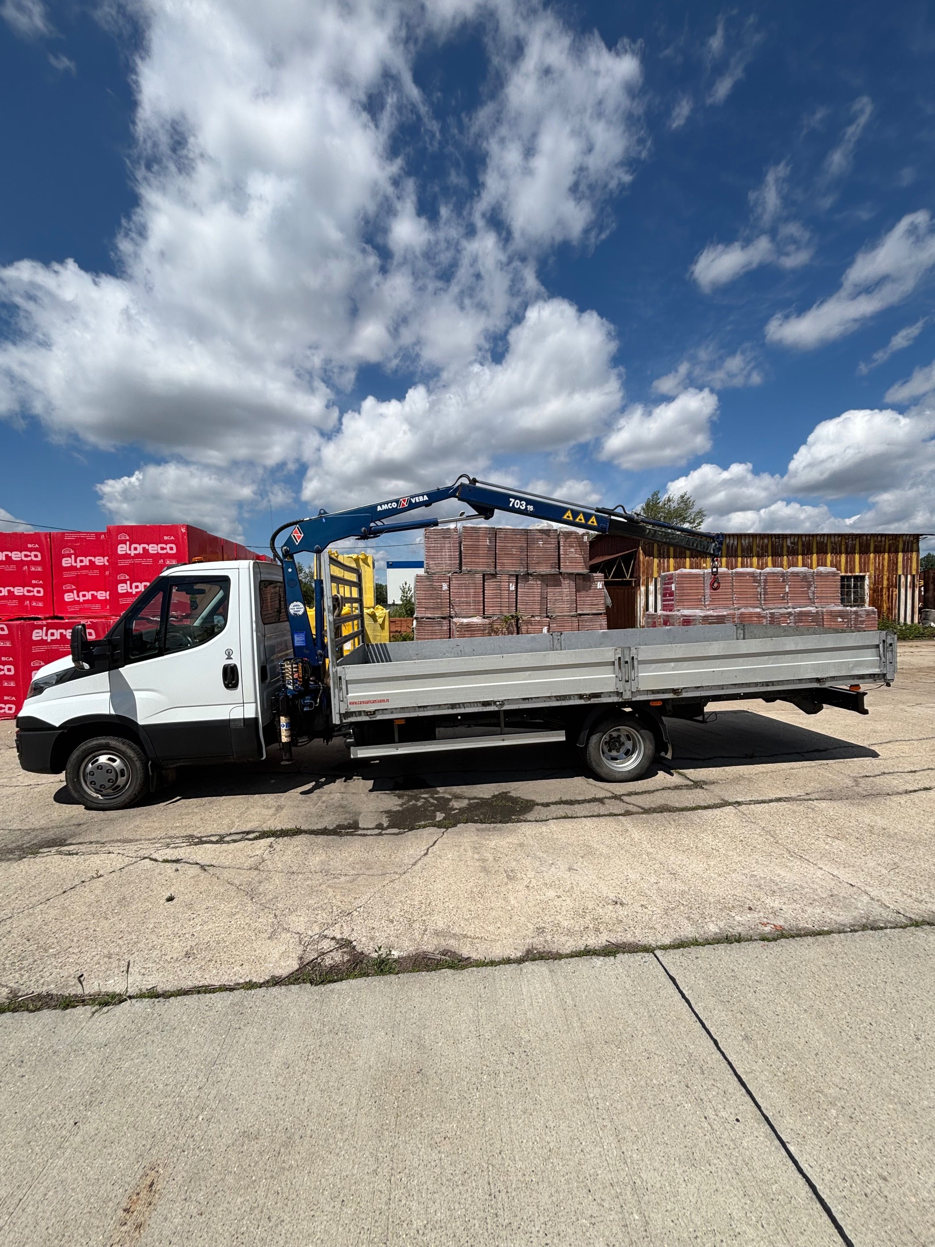 Vand iveco daily cu macara