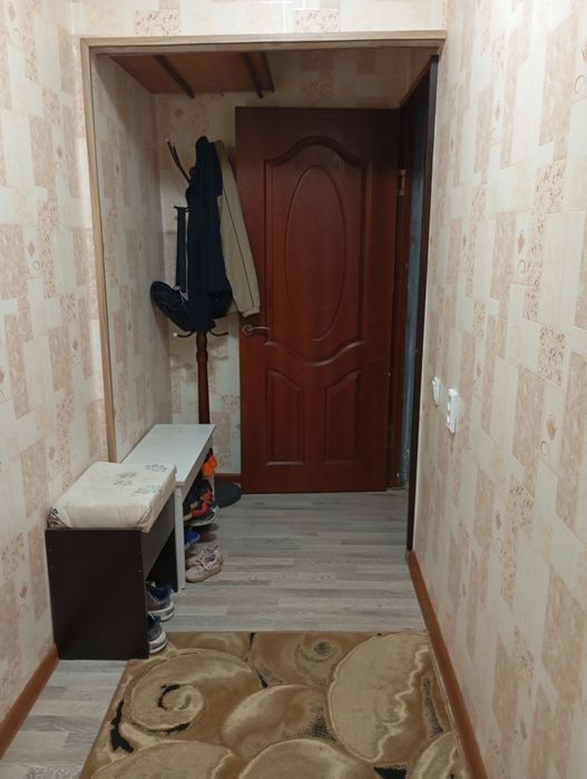 Сотилади 2 хона, обмен 3 хонага