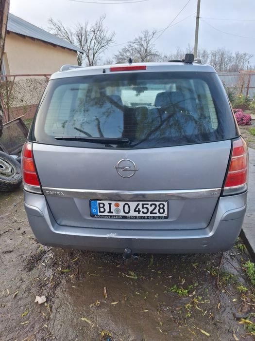 Opel Zafira 7 locuri