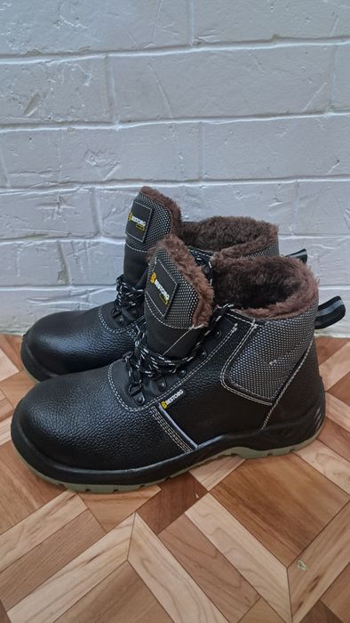 Ботинки BESTORG черный