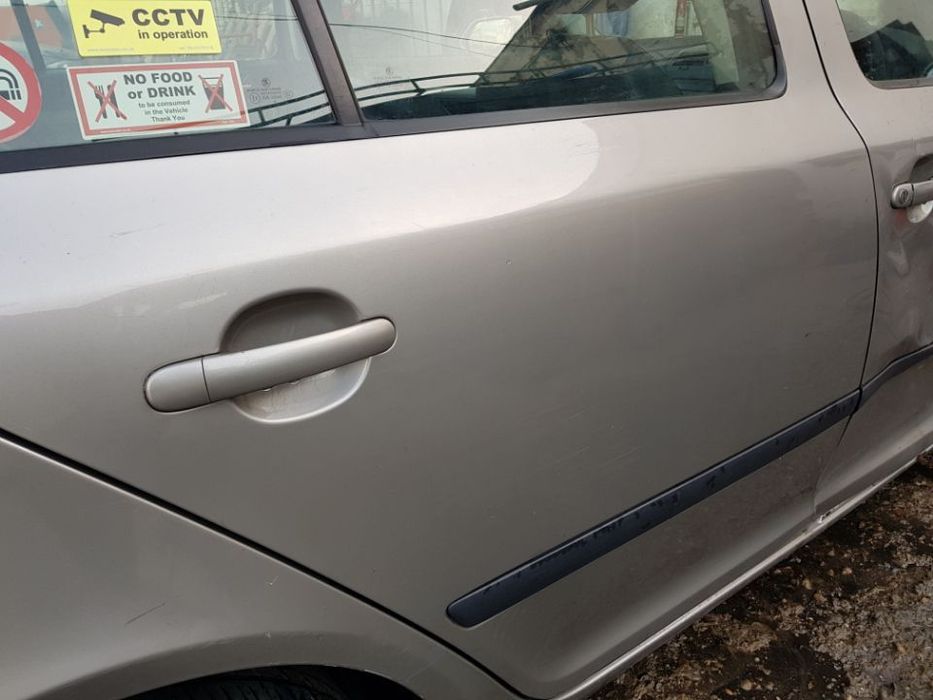 Usa / Portiera Dreapta Spate Skoda Octavia 2 Berlina 2004 - 2013