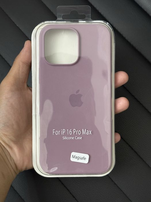 Чехол на iPhone 16 pro max