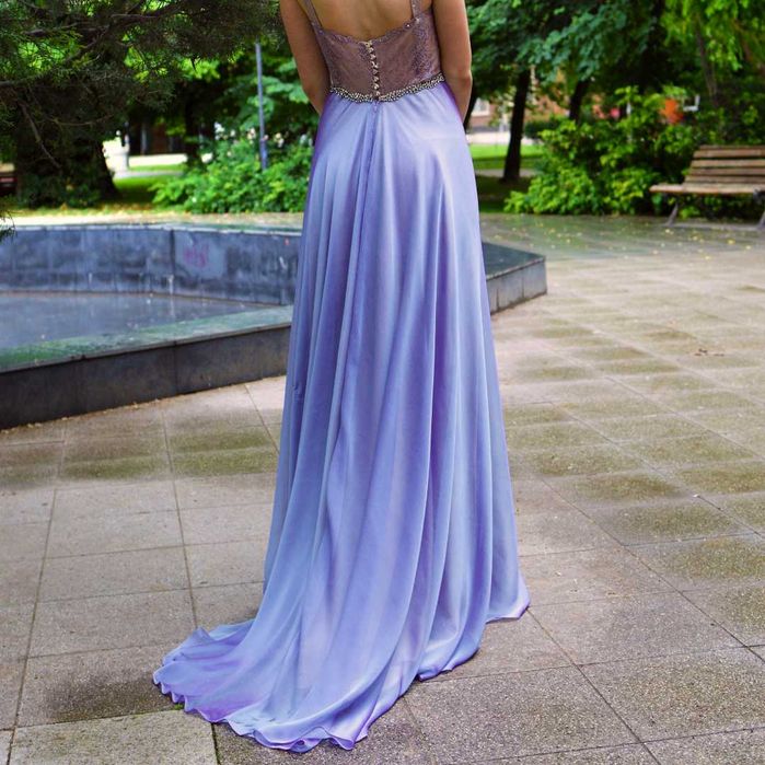 Лилава бална рокля