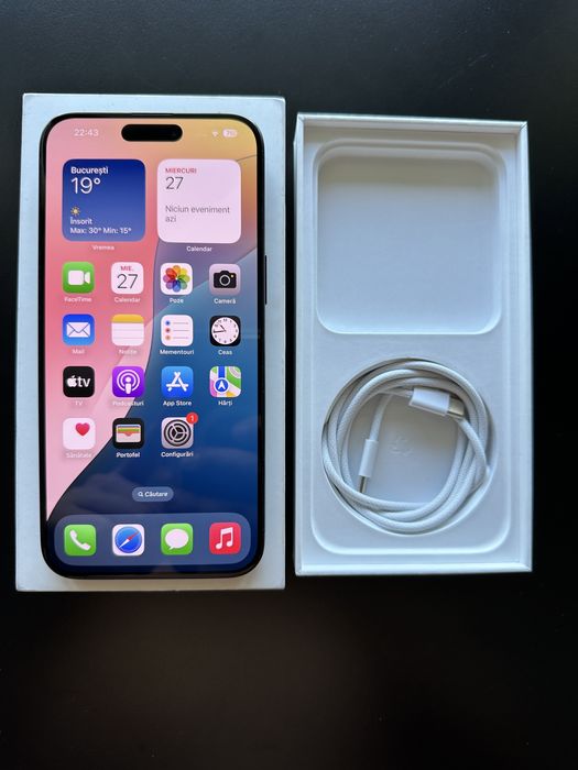De vanzare iPhone 15 Pro Max Natural Titanium- pret fix