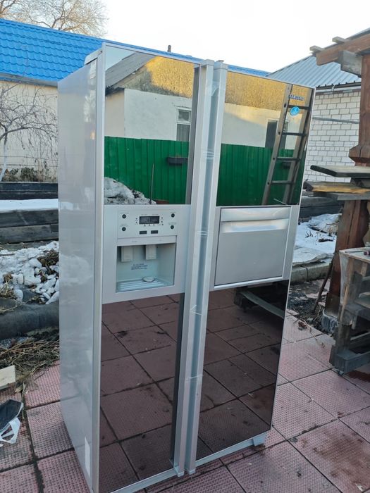 Продам холодильник