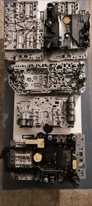 Клапанно тяло/мехатроник/ за автоматични скоростни кутии