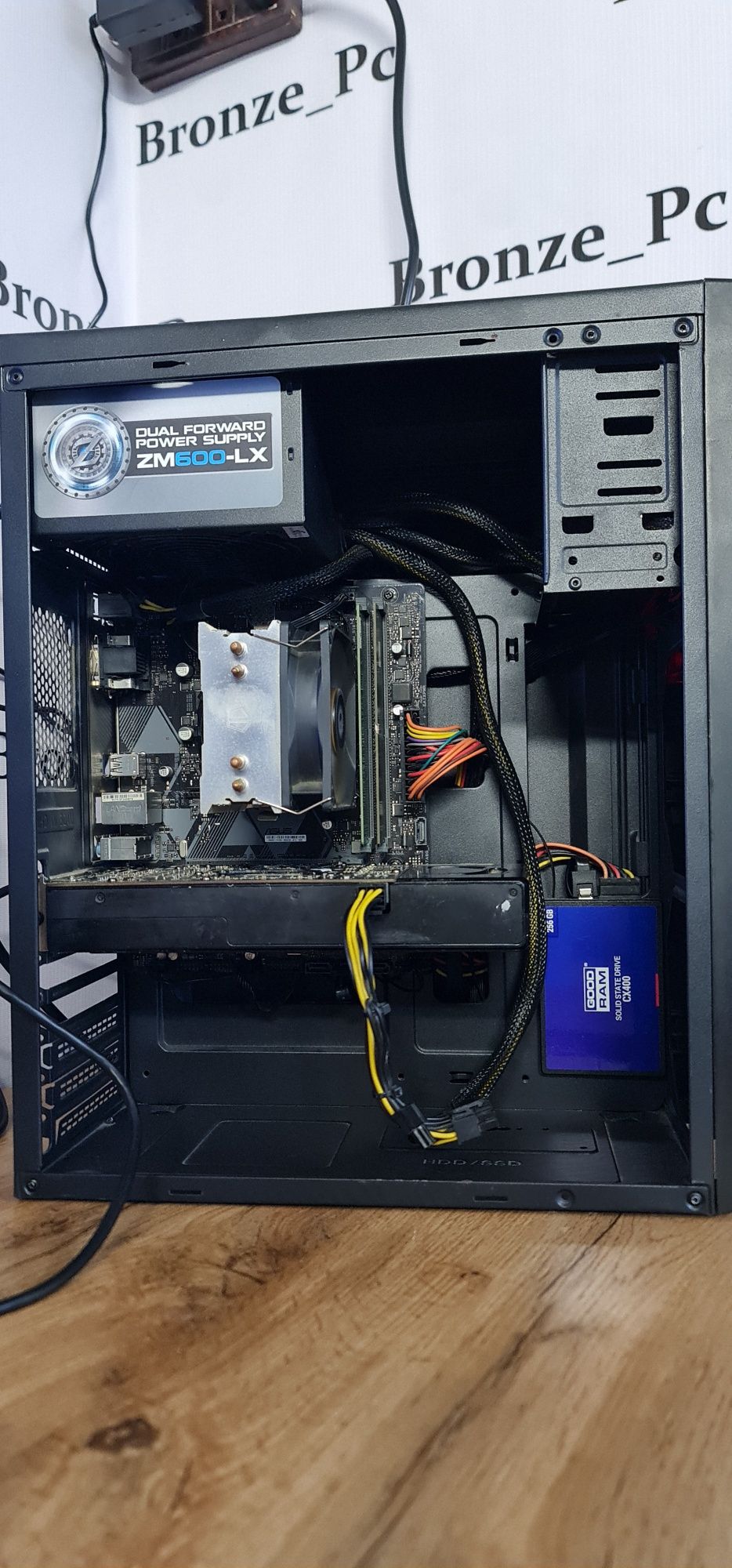 Kompyuter sotiladi DDR4