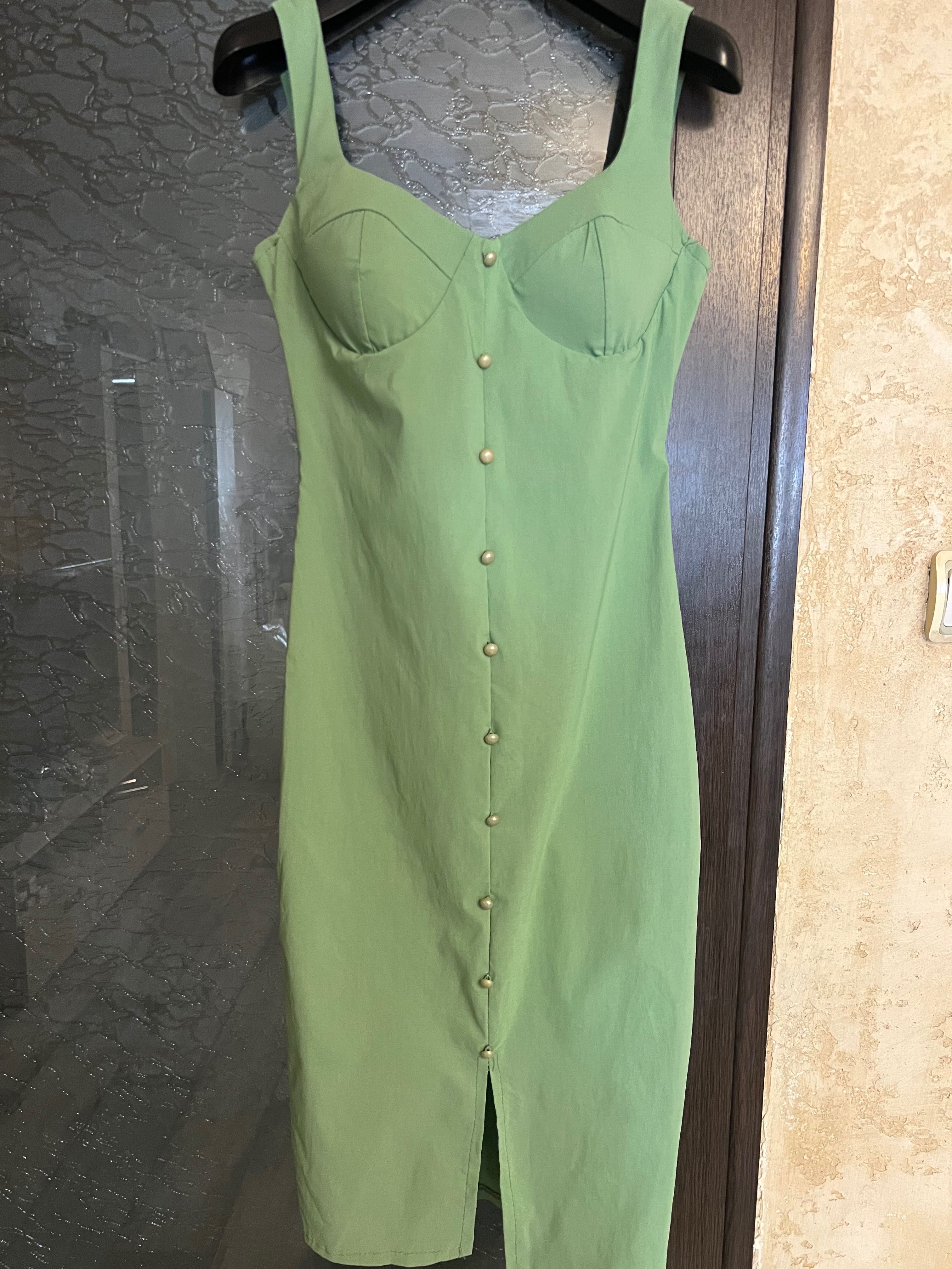 Бандажни/плетени рокли Herve Leger, McQueen, Mohito,Zara-букле/дантела