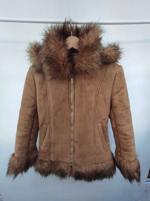 Детско палто в бежов/ кафяв цвят с безплатна доставка