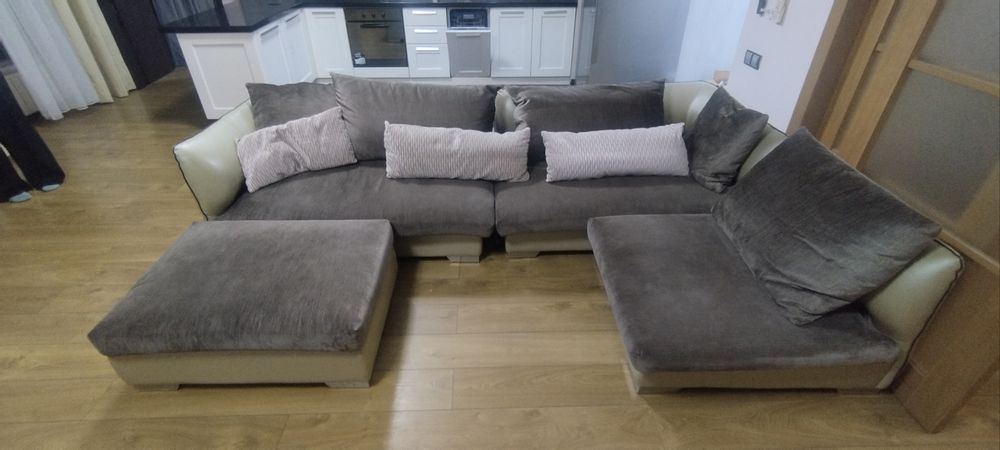 Продаётся диван в гостинную