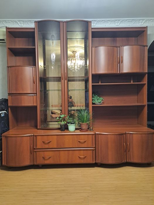 Срочно продам стенку