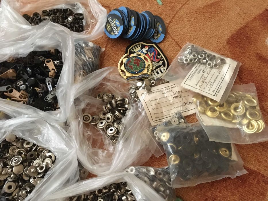 Accesorii pentru marochinarie