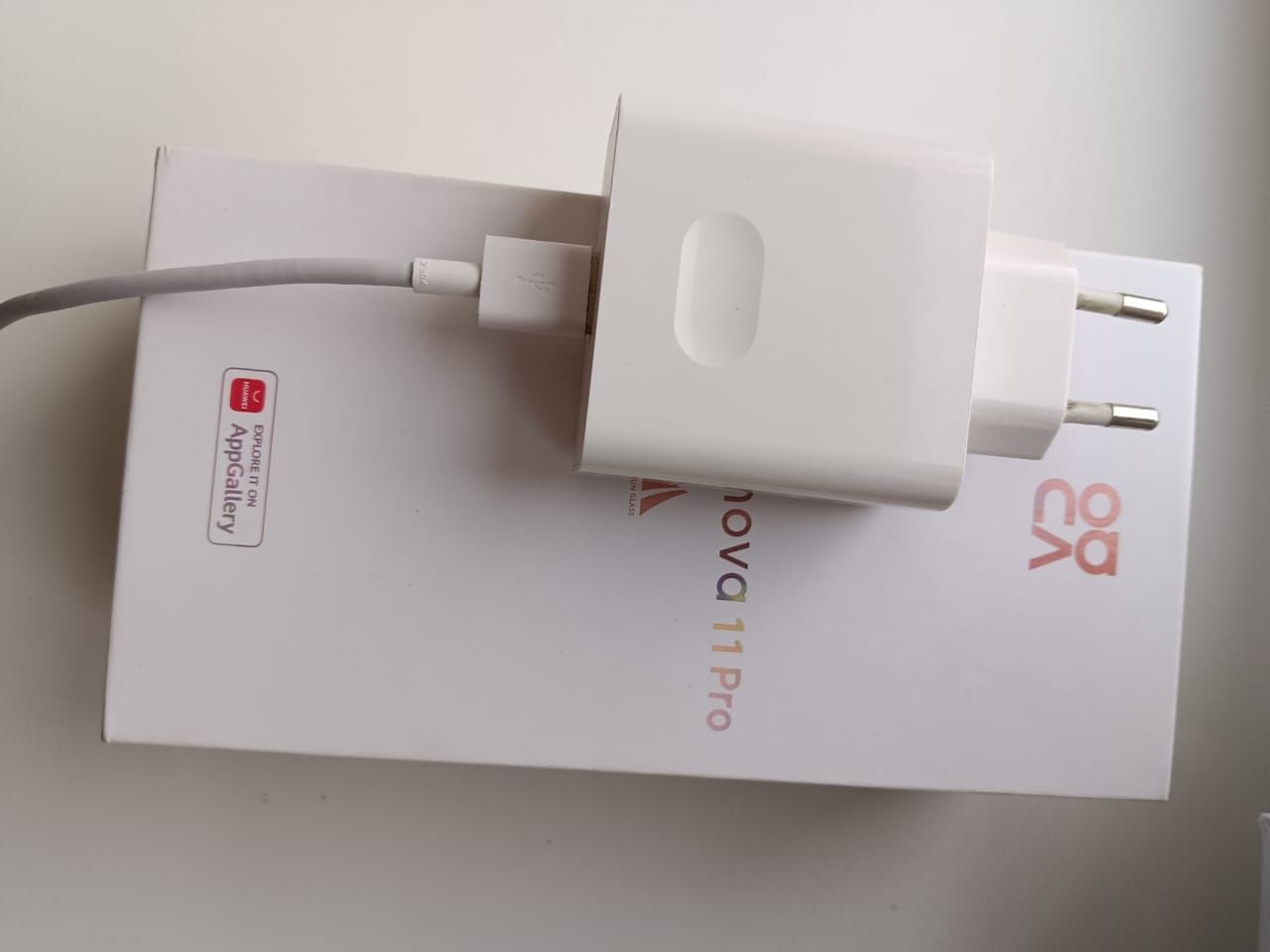 Продаю Huawei Nova
