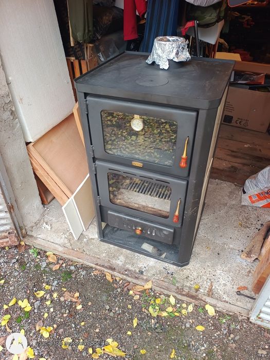 Камина с водна риза Прити