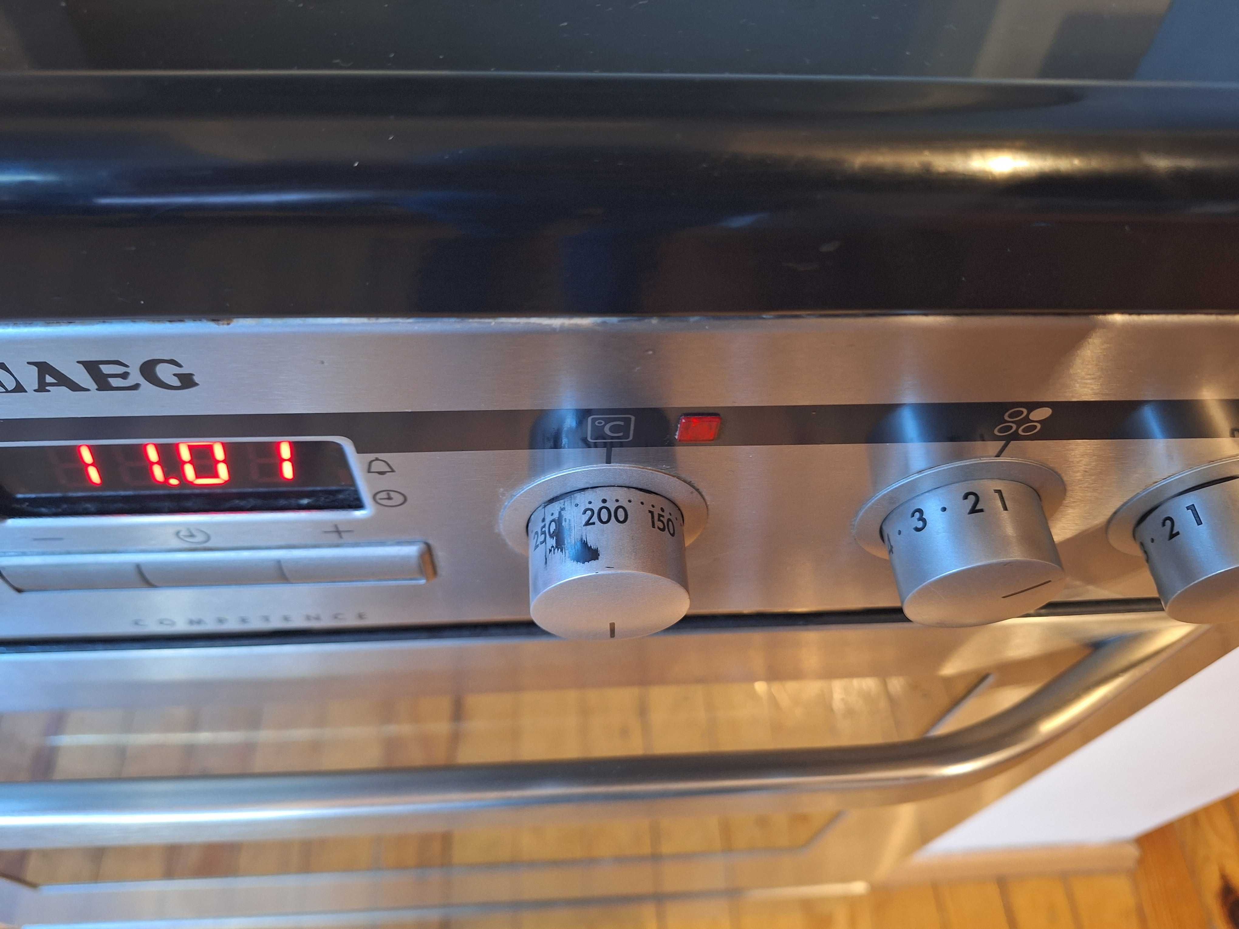 Готварска печка AEG Made in Germany, 2 телескопа, Стояща