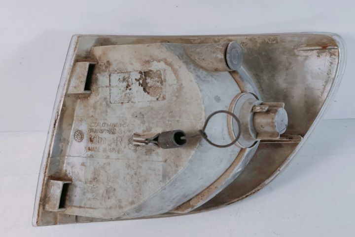 Semnalizator dreapta 6R01489 Mercedes-Benz Vito W638