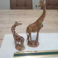 Doua figurine vechi-Girafa din lemn