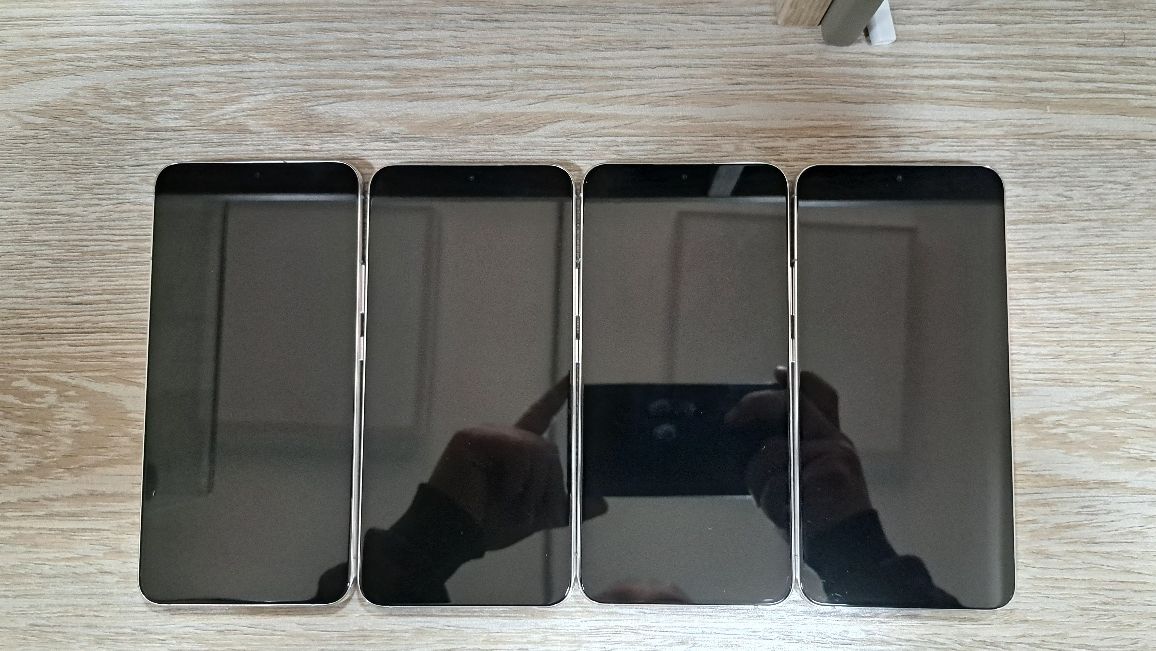 Samsung S22 Plus xotirasi 8/256GB