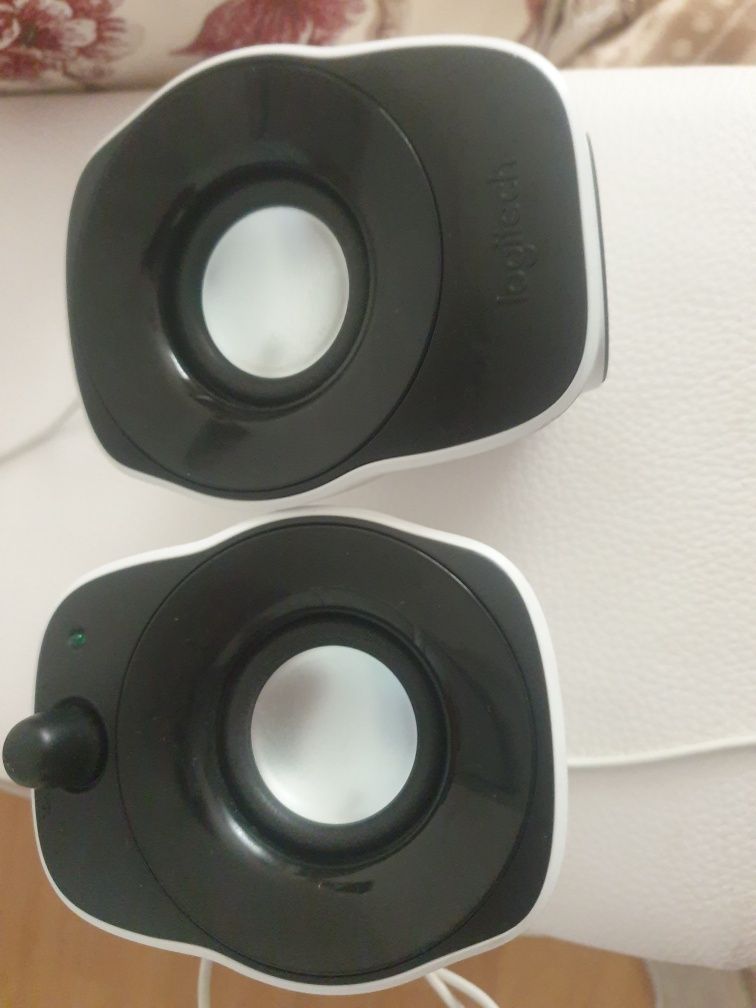 Speakers Logitech Z120, alimentare USB, jack 3,5