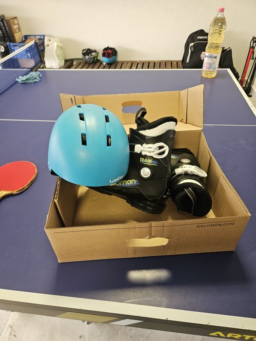 Clapari , casca si ski