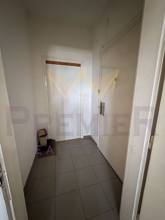 Продава се Двустаен апартамент в София, Яворов - 41 кв.м за 3974 €/кв.м - Снимка #4