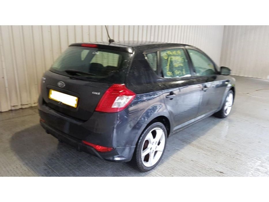 Electromotor Kia Ceed 2010 hatchback 1.6 d