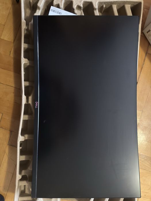 Monitor DELL/ Dell S2721GHF - 27”, curbat, 144hz, ca nou