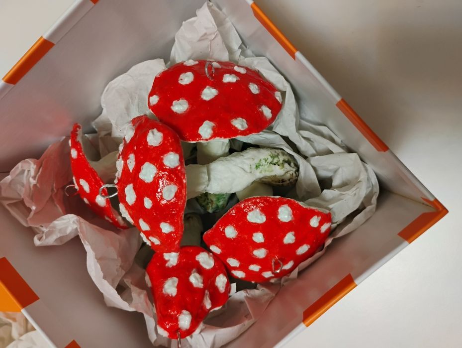 Играчки за елха ръчна изработка