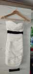 Rochie alba cu spatele gol