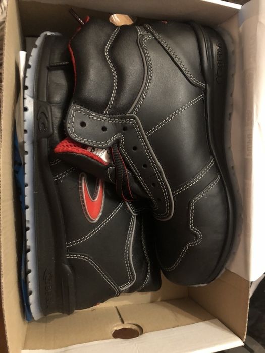 Cofra работни обувки с метал отпред