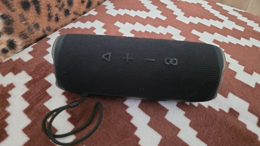 vand boxa jbl flip 6