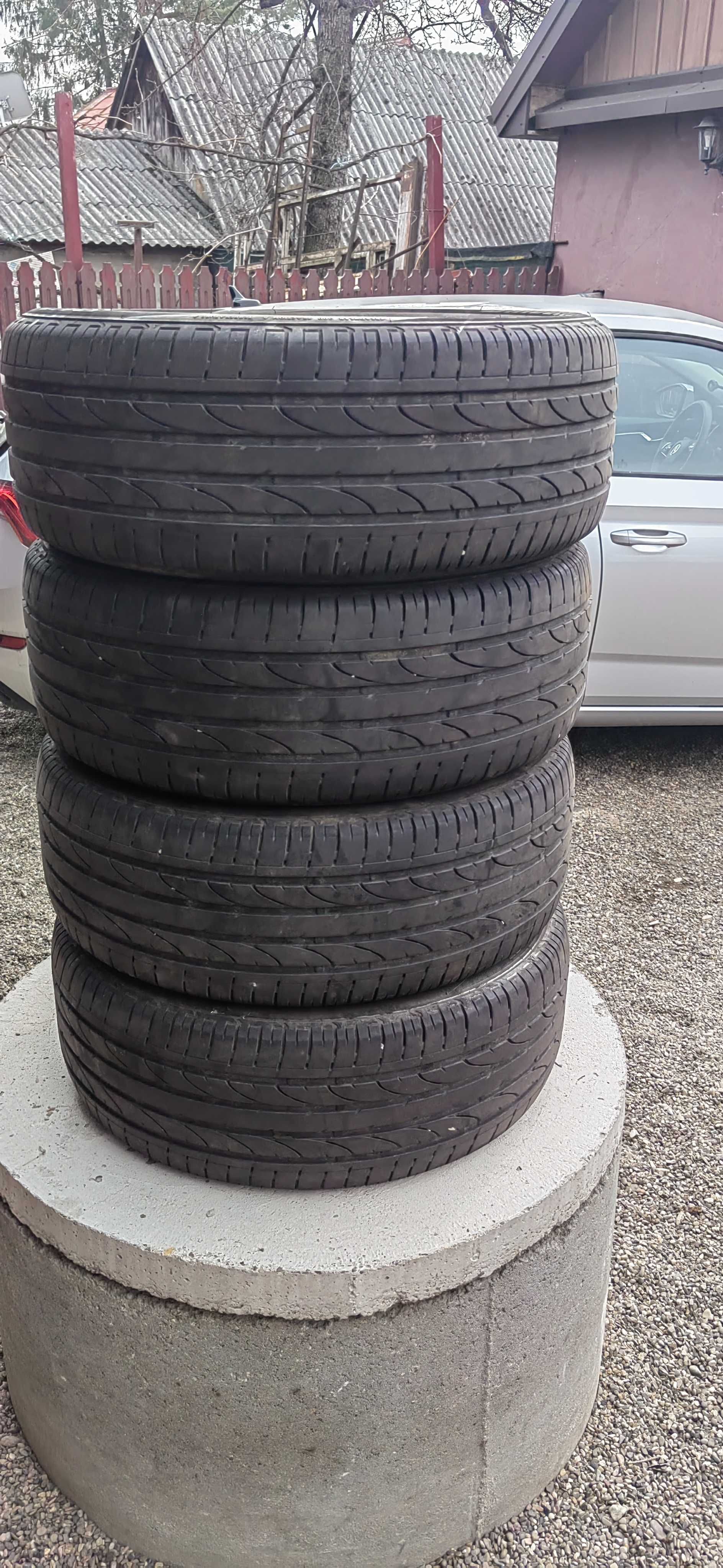 Anvelope vara Bridgestone R18