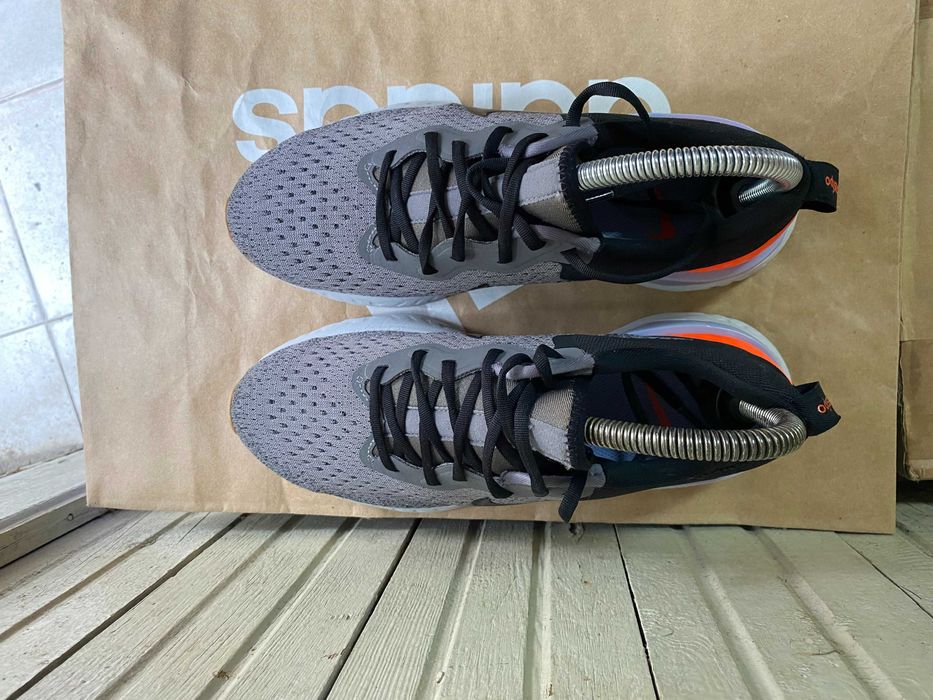 ''Nike Odyssey React''оригинални маратонки 37.5 номер