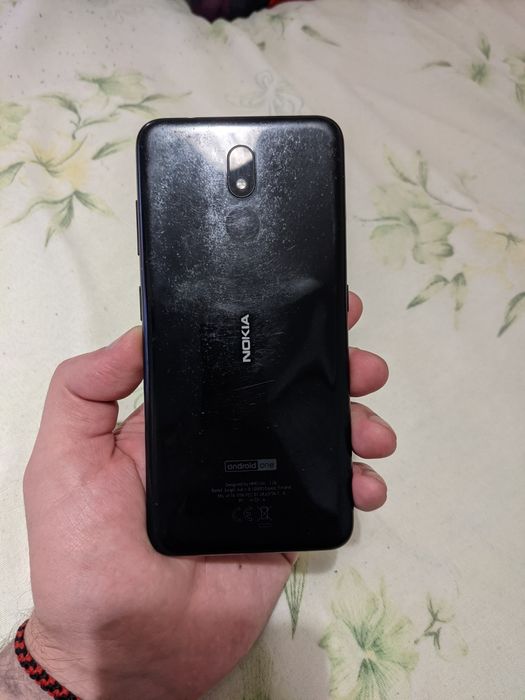 Продава се Nokia 3.2