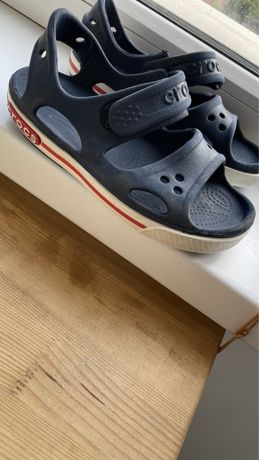 Продам сандали Crocs