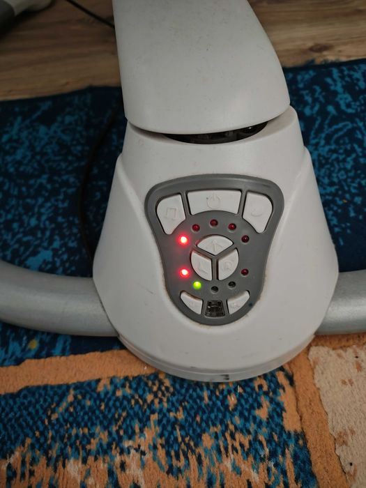 Бебешки шезлонг / люлка