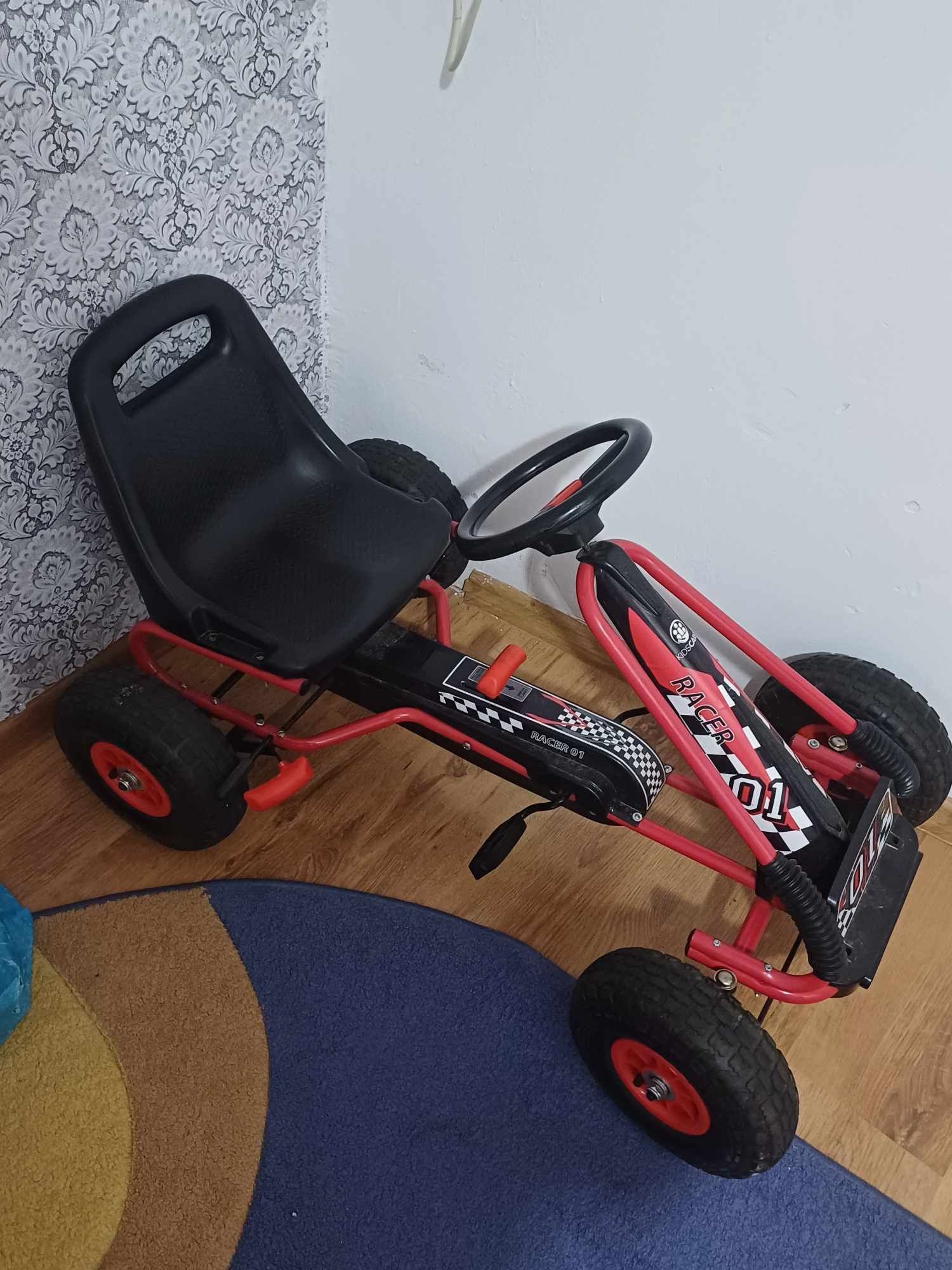 Karting cu pedale