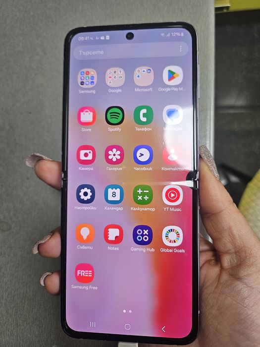 Sumsung z flip 3 За Части неработеща батерия