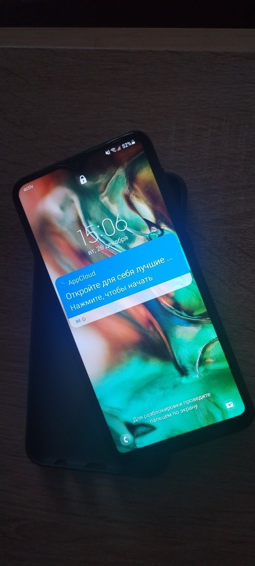 Samsung A10
Память 32гиг
Экран целый
В комплекте только телефон
15 тыс