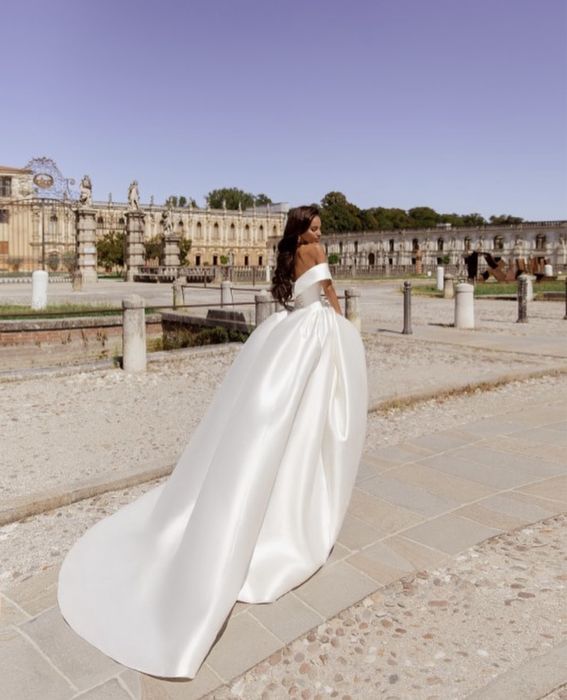 Свадебное платье Ivory dress