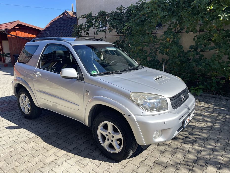 Toyota RAV4 Toyota Rav 4 4x4 2.0 Diesel 2 usi