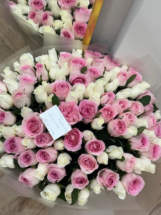 Букет цветов, 101 роза. Свежие.