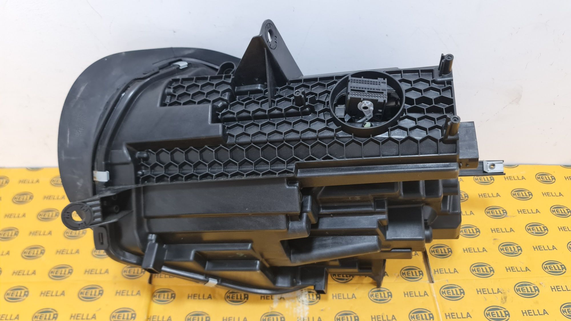 Far full led Mini Countryman F60 lci facelift 9881590