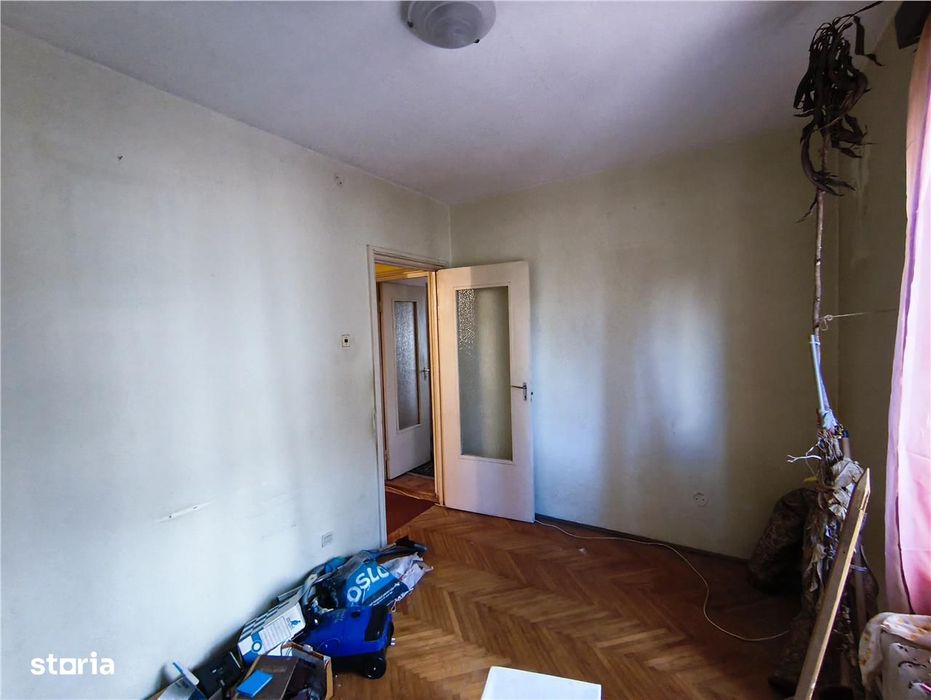 Apartament 4 camere zona linistita Dâmbu Pietros,Parter Inalt