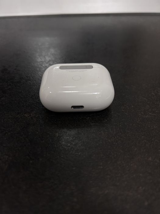 AirPods 3 – folosite 2 luni, stare foarte bună, fără cutie