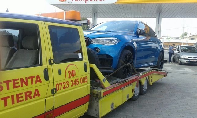 Asistenta rutieră tractari auto .vulcanizare mobila